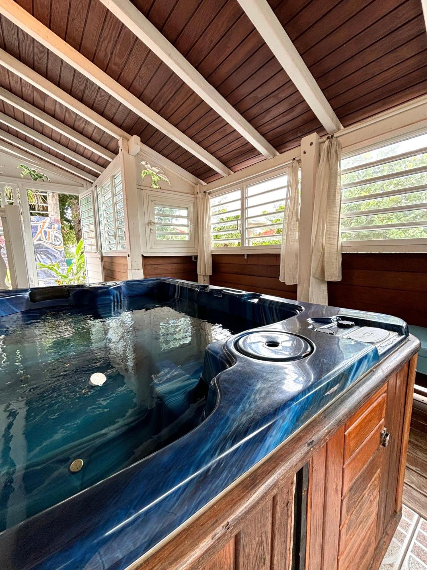Le Nid De Lorhila - Jacuzzi, Piscine, Plage Сент-Анн Экстерьер фото